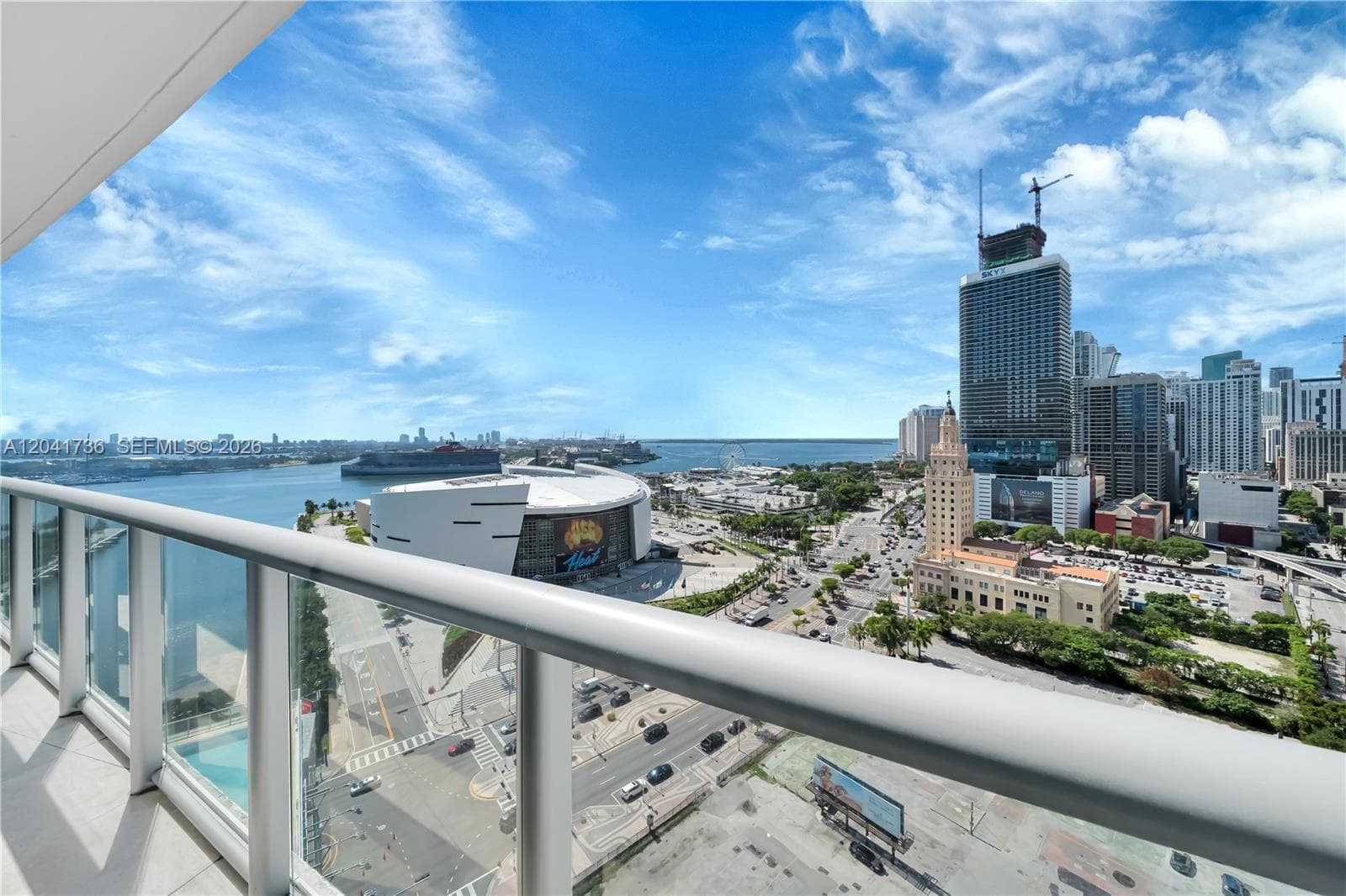 888 Biscayne Blvd # 2101, Miami FL 33132