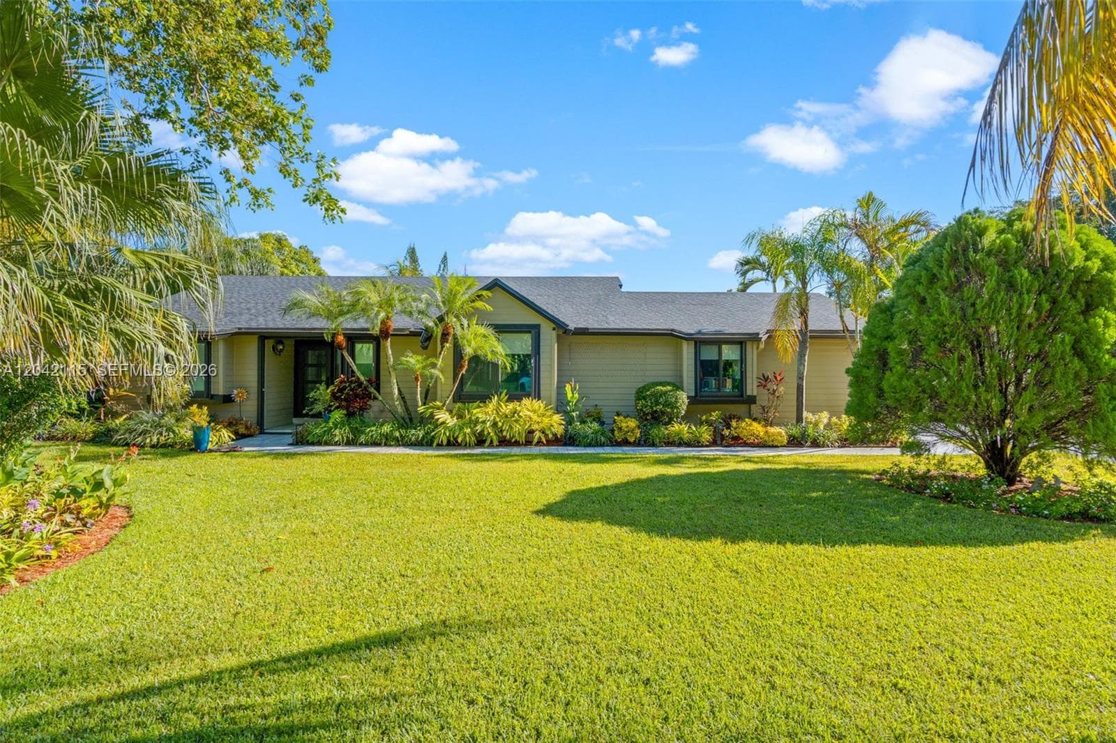 15031 SW 154th Ter, Miami FL 33187