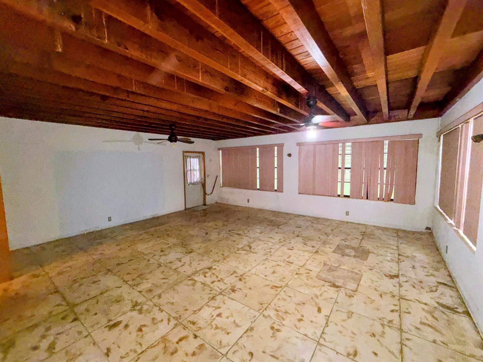 424 NE 72nd Street, Miami FL 33138