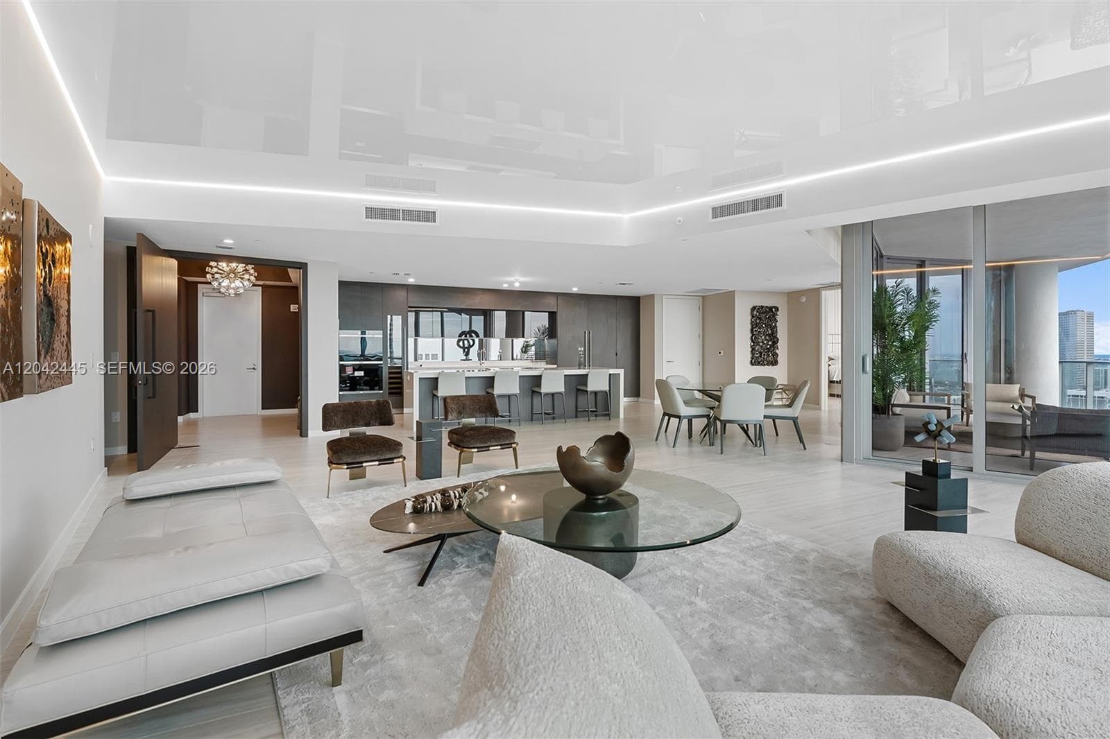 851 NE 1st Ave # 4912, Miami FL 33132