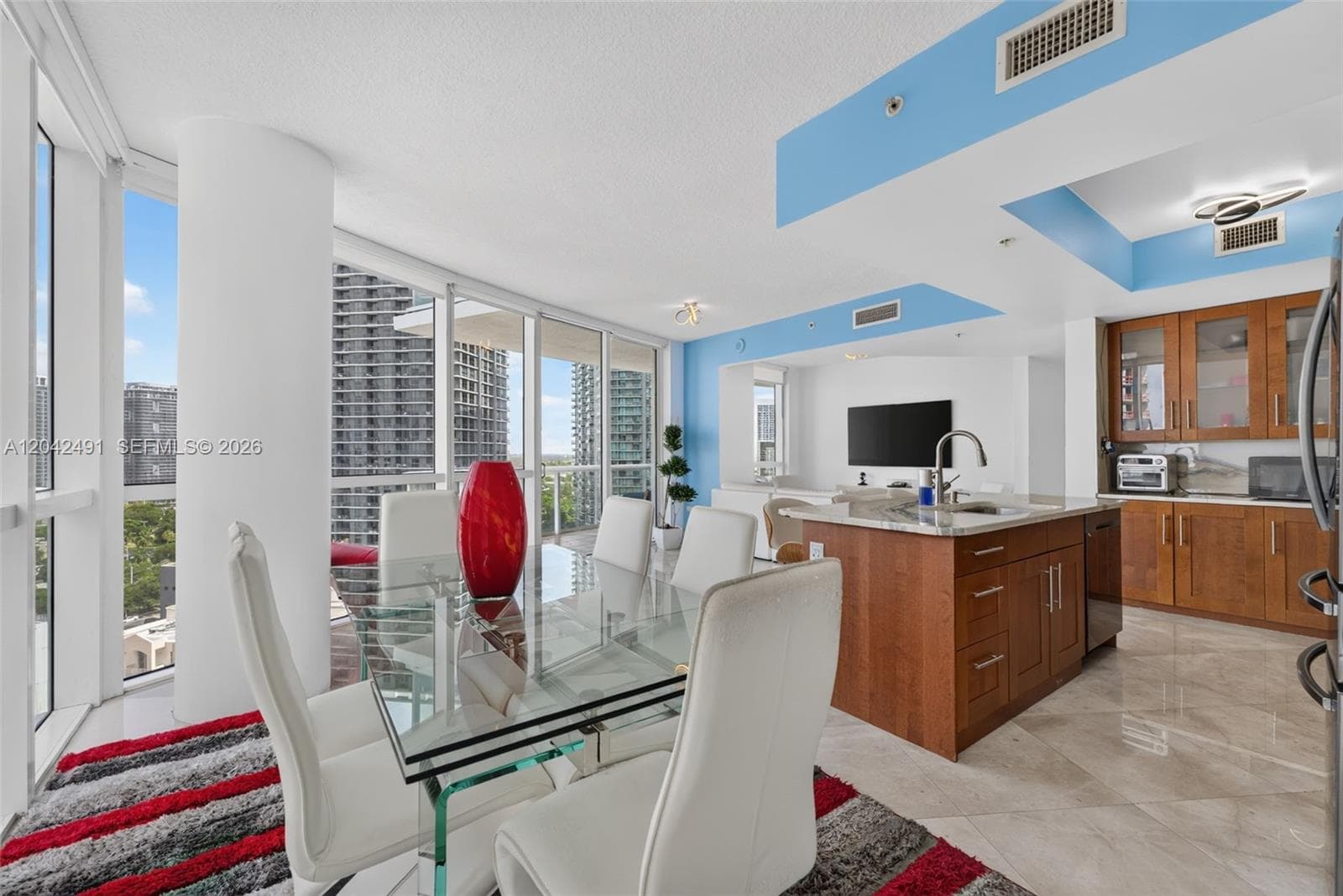 480 NE 30th St # 1807, Miami FL 33137