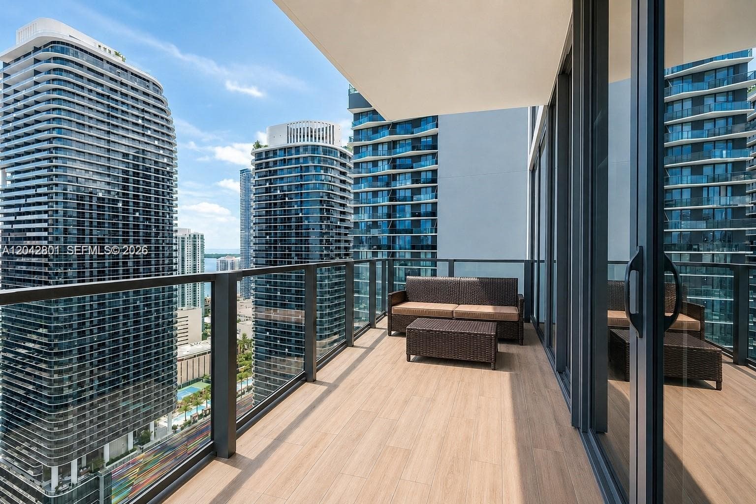 88 SW 7 Street # 3403, Miami FL 33130