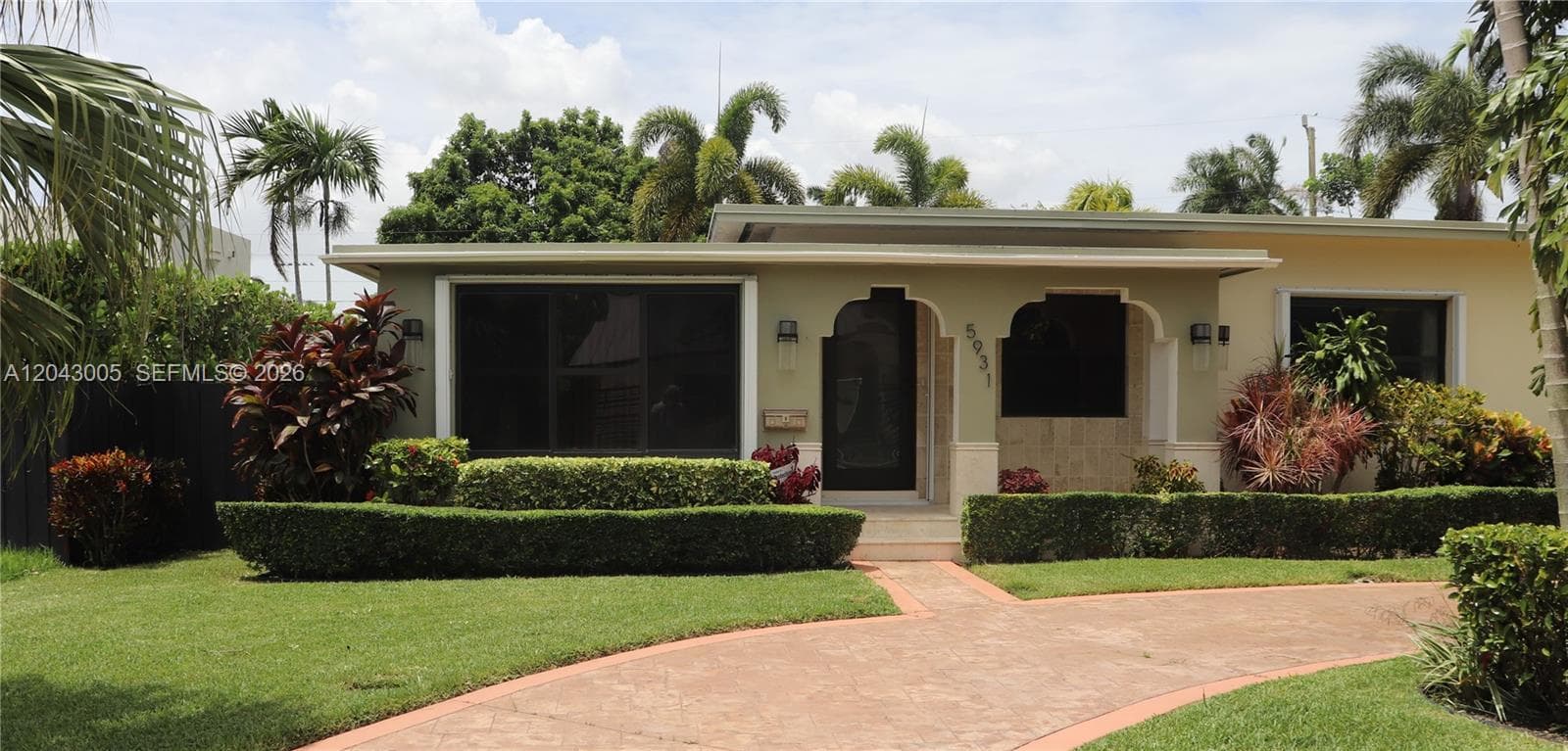 5931 SW 46th St, Miami FL 33155