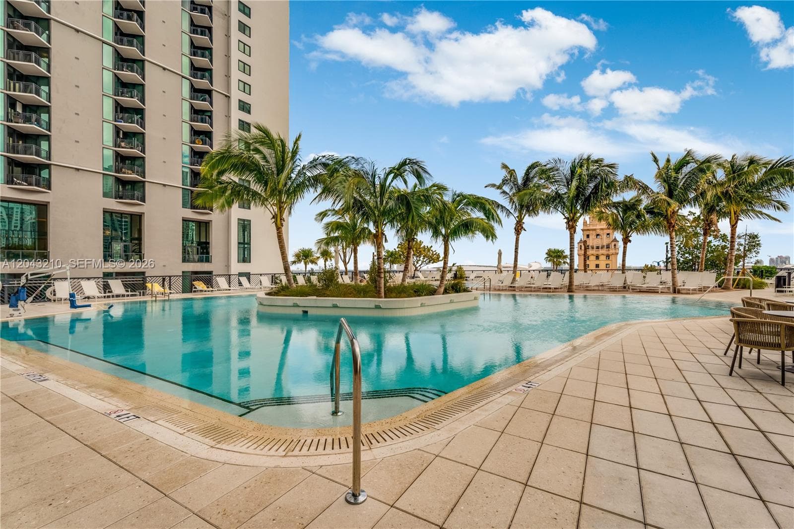 159 NE 6th St # 4212, Miami FL 33132