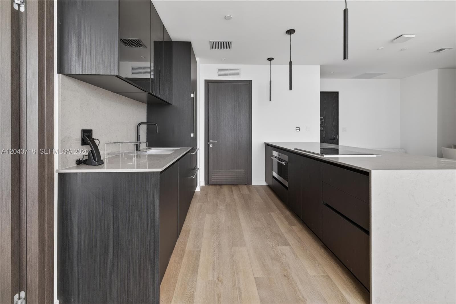 20 NE 11th # 4701, Miami FL 33132