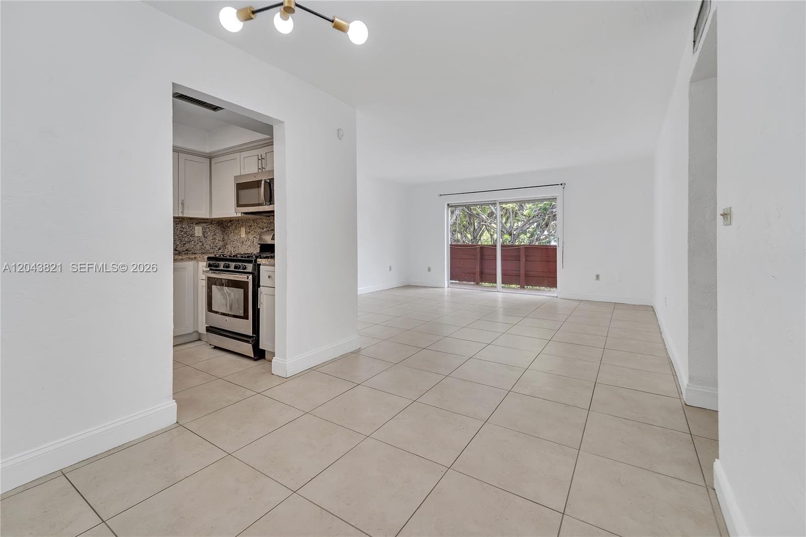 1205 Mariposa Ave # 307, Coral Gables FL 33146
