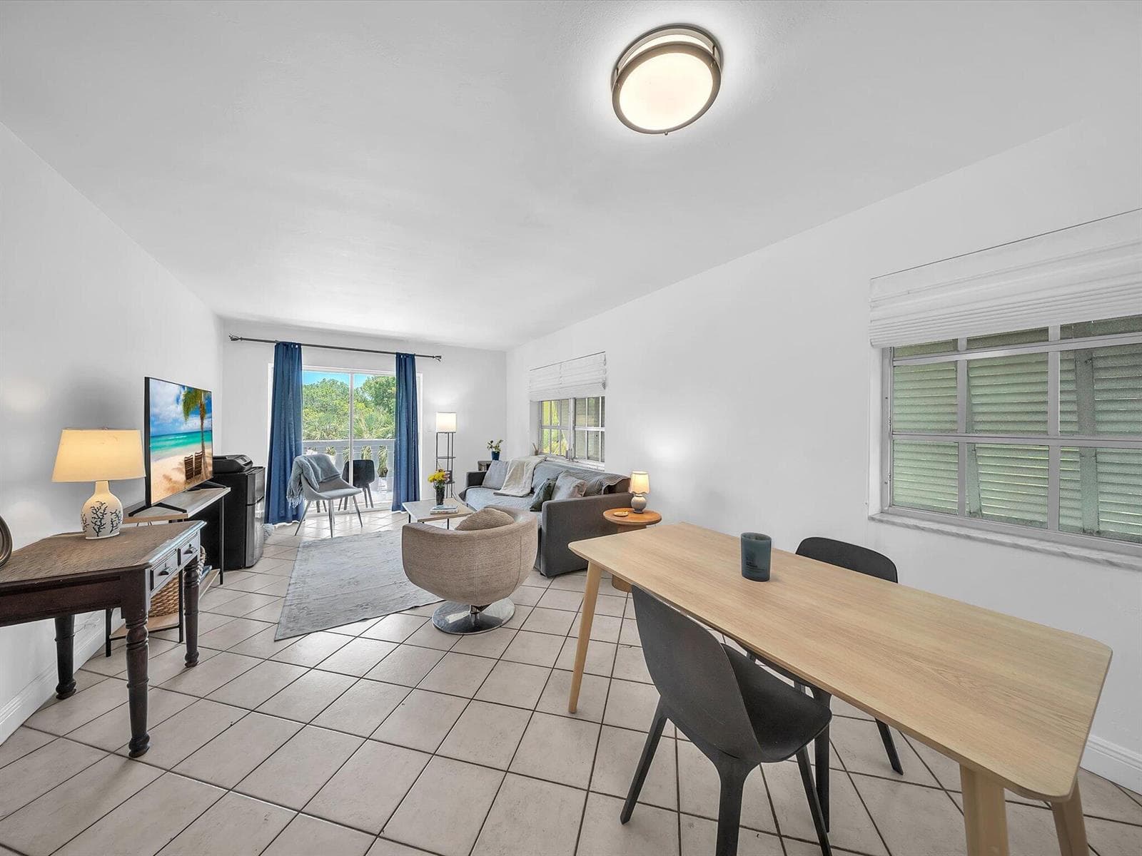 1150 Madruga Avenue # C302, Miami FL 33146