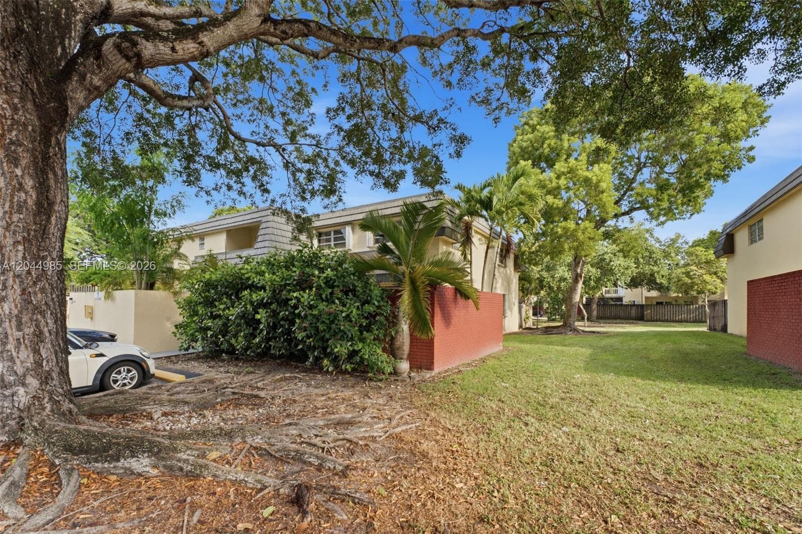 8489 SW 137th Ave # 8489, Miami FL 33183