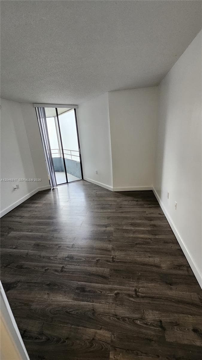 8305 SW 152nd Ave # 404, Miami FL 33193