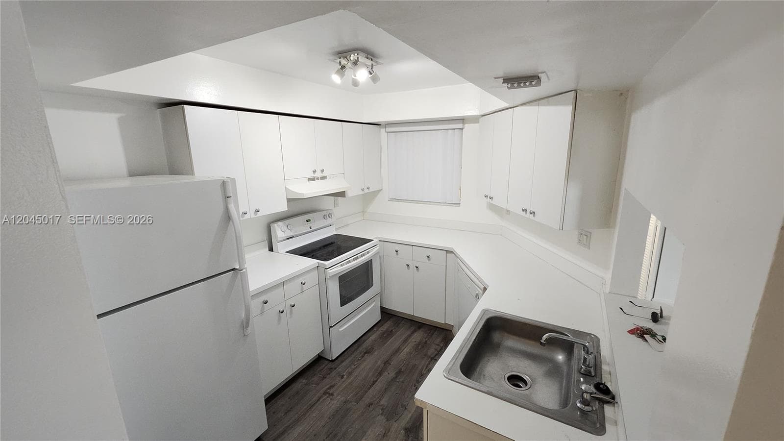 8305 SW 152nd Ave # 404, Miami FL 33193