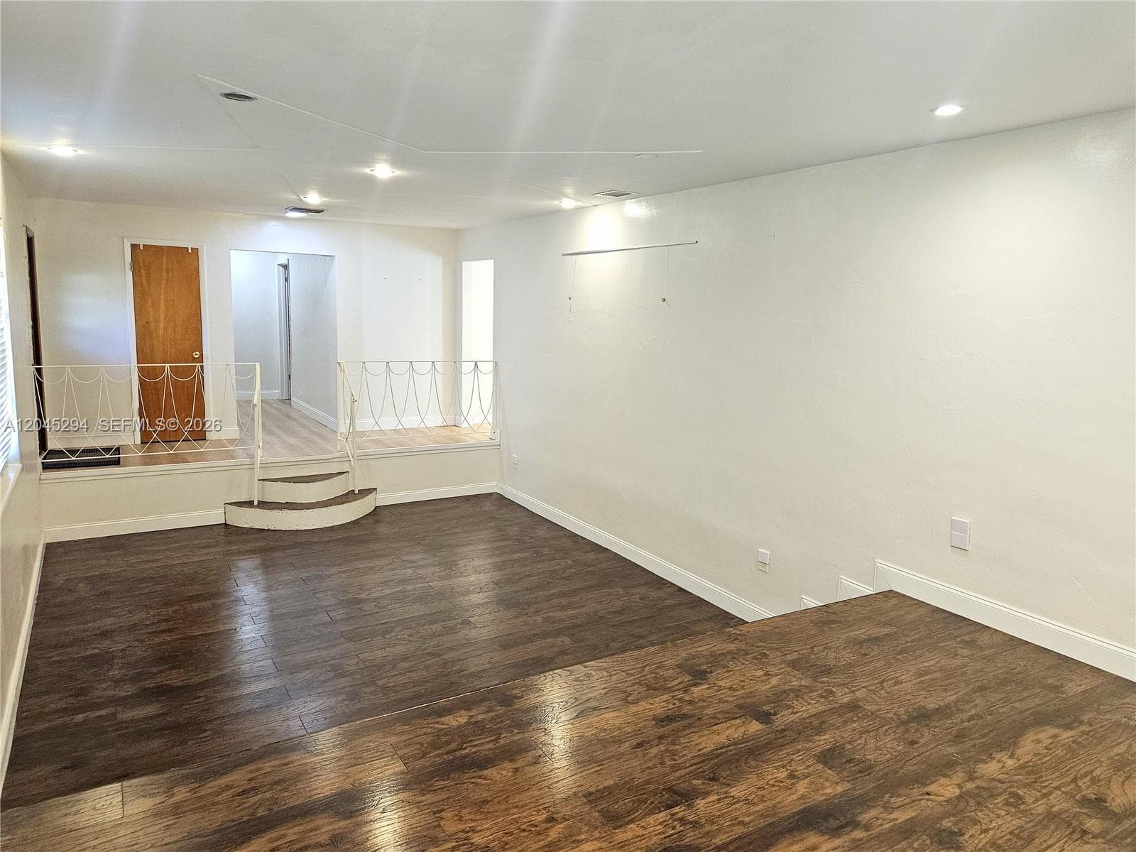 10521 SW 125th St, Miami FL 33176