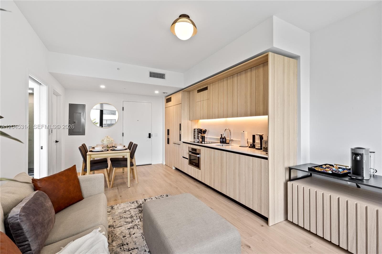 225 N Miami Ave # 1102, Miami FL 33128