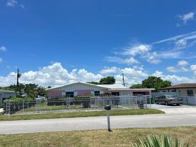 14620 E Polk Street, Miami FL 33176