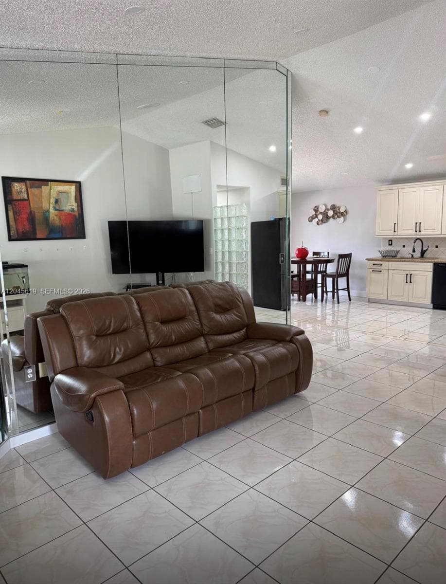 14406 SW 179th Ln, Miami FL 33177