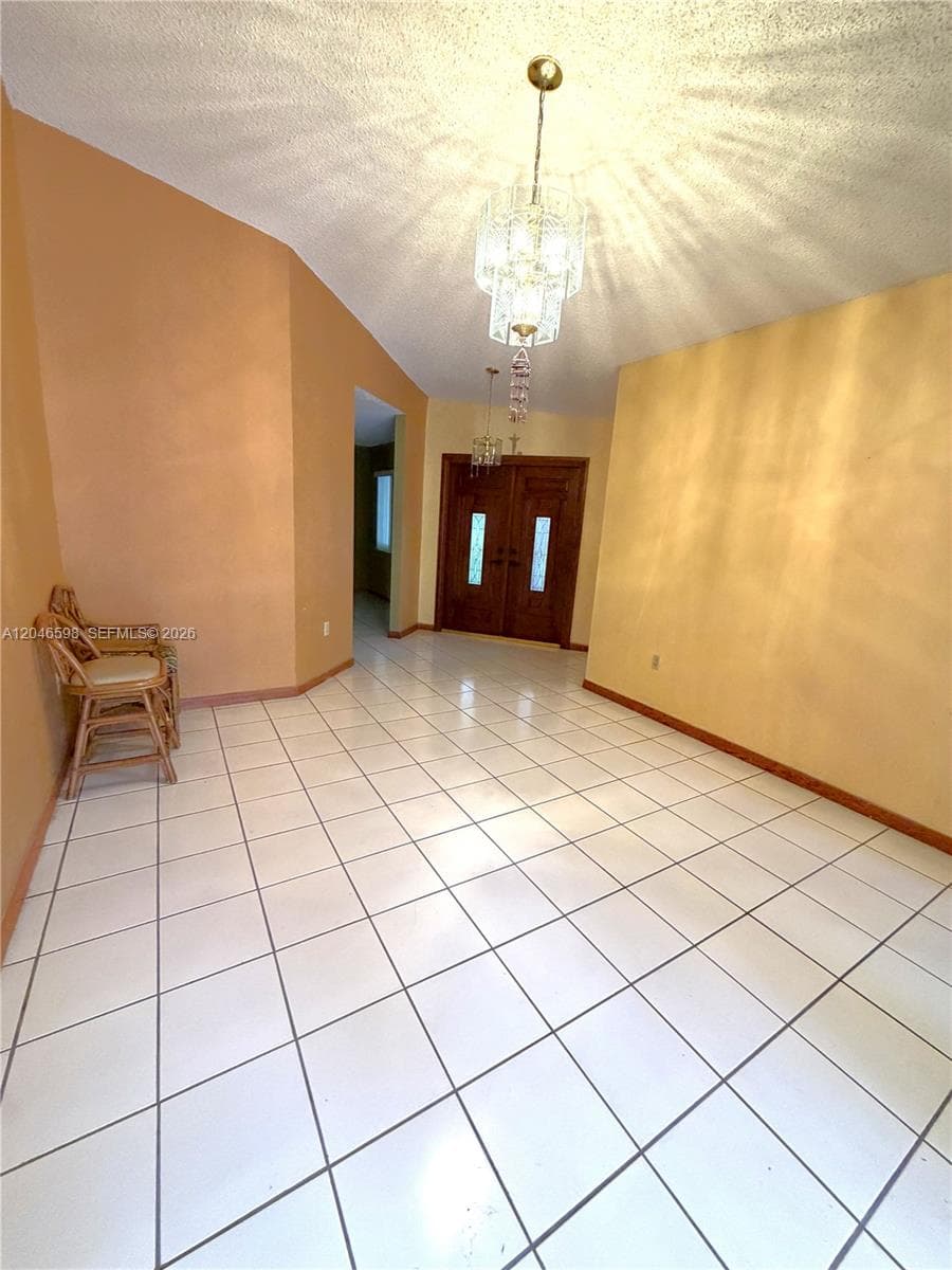 14225 SW 55th St, Miami FL 33175