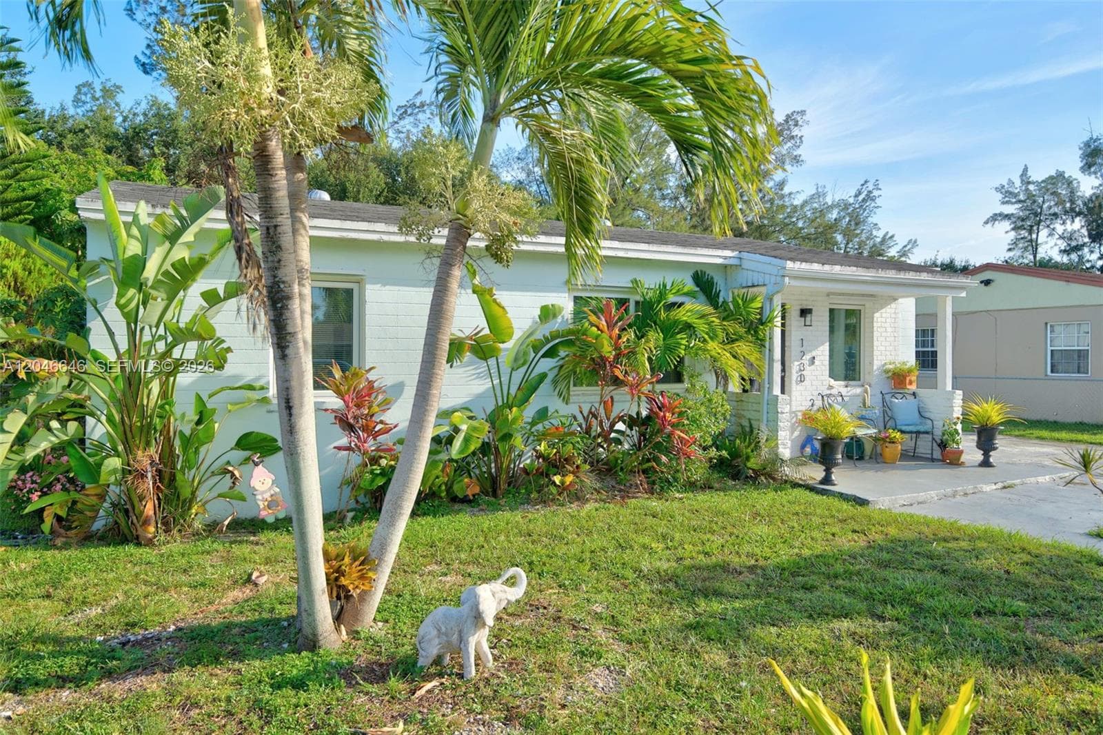 1230 NW 84th Ter, Miami FL 33147