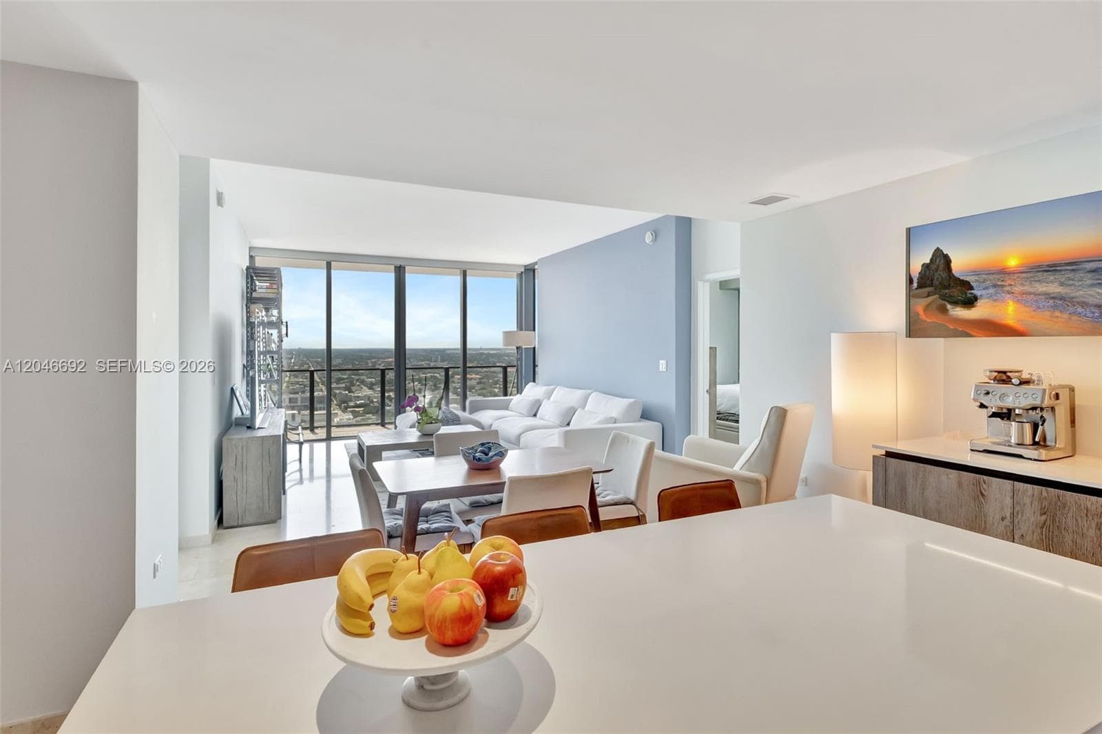88 SW 7th St # 3604, Miami FL 33130