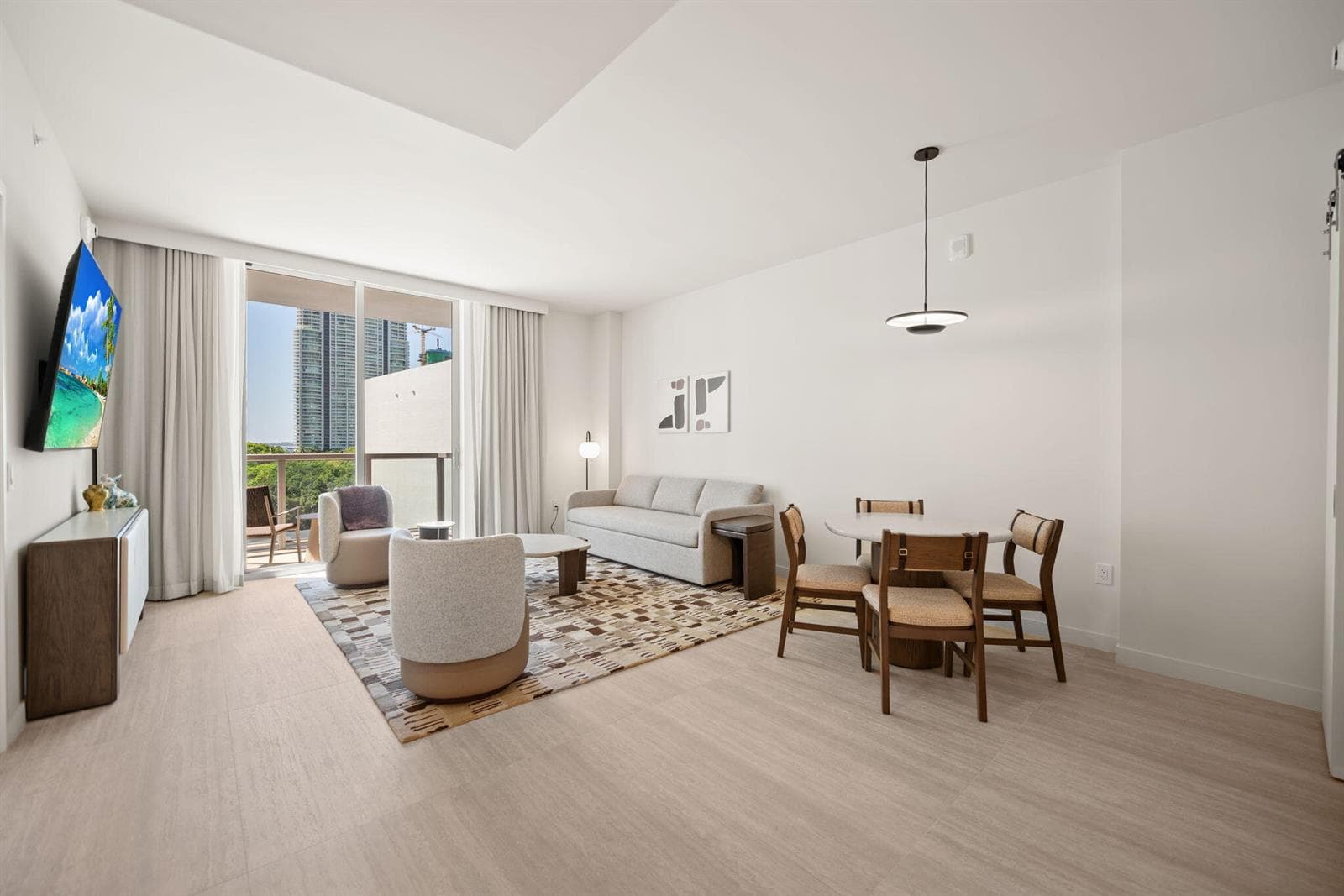 1611 SW 2nd Avenue # 702, Miami FL 33129