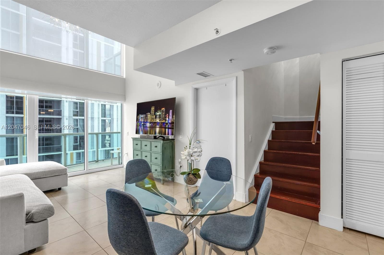 41 SE 5th St # 908, Miami FL 33131