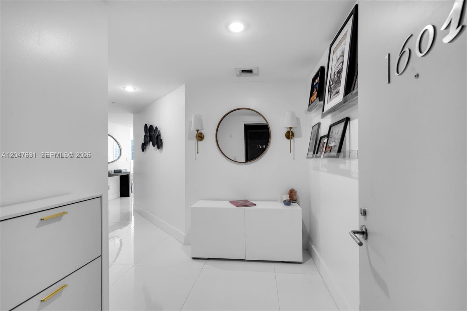 1300 S Miami Ave # 1601, Miami FL 33130