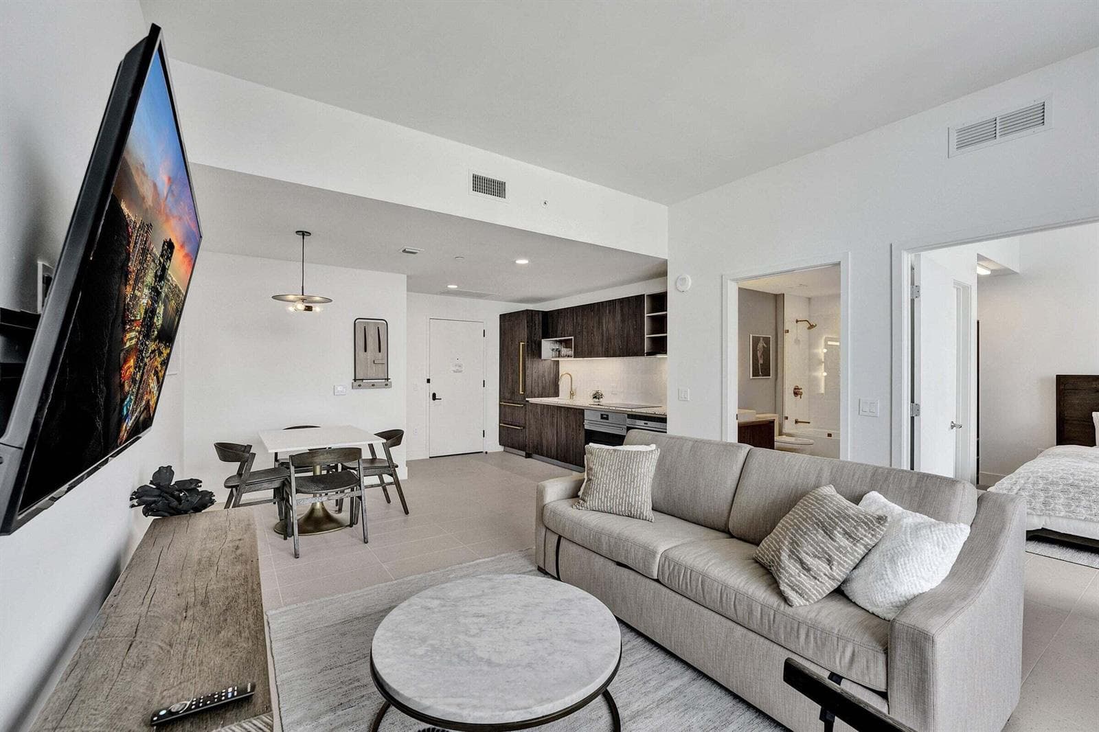 159 NE 6th Street # 4813, Miami FL 33132