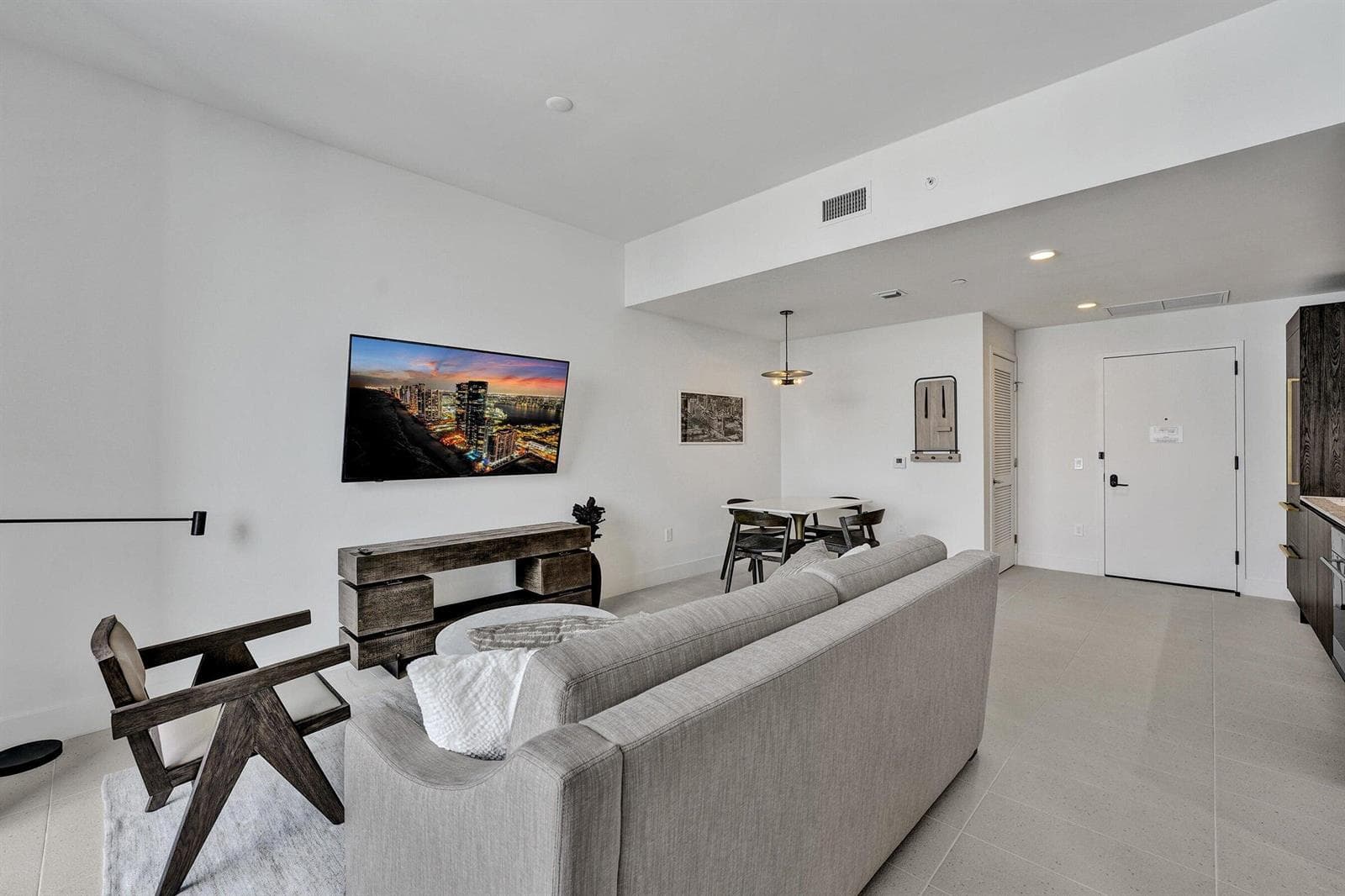 159 NE 6th Street # 4813, Miami FL 33132