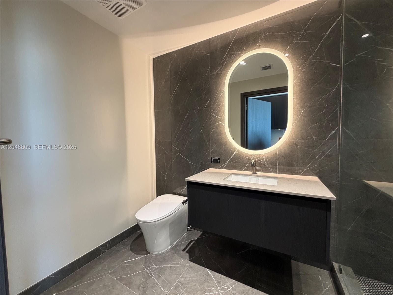 20 NE 11th # 2703B, Miami FL 33132