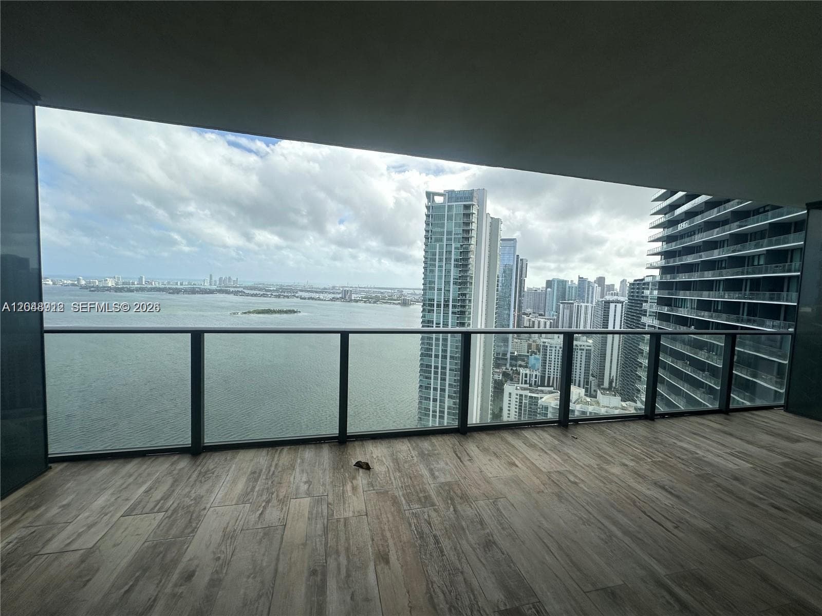 650 NE 32nd St # 4205, Miami FL 33137