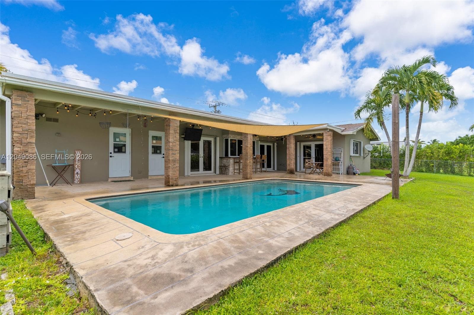 10360 SW 112th St, Miami FL 33176