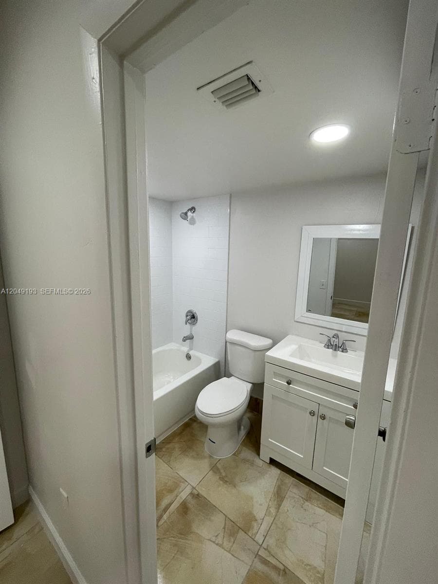 13037 SW 88th Ln # 204A, Miami FL 33186