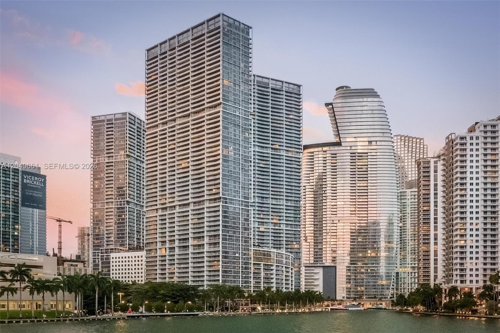 300 Biscayne Boulevard Way # 4808W, Miami FL 33131