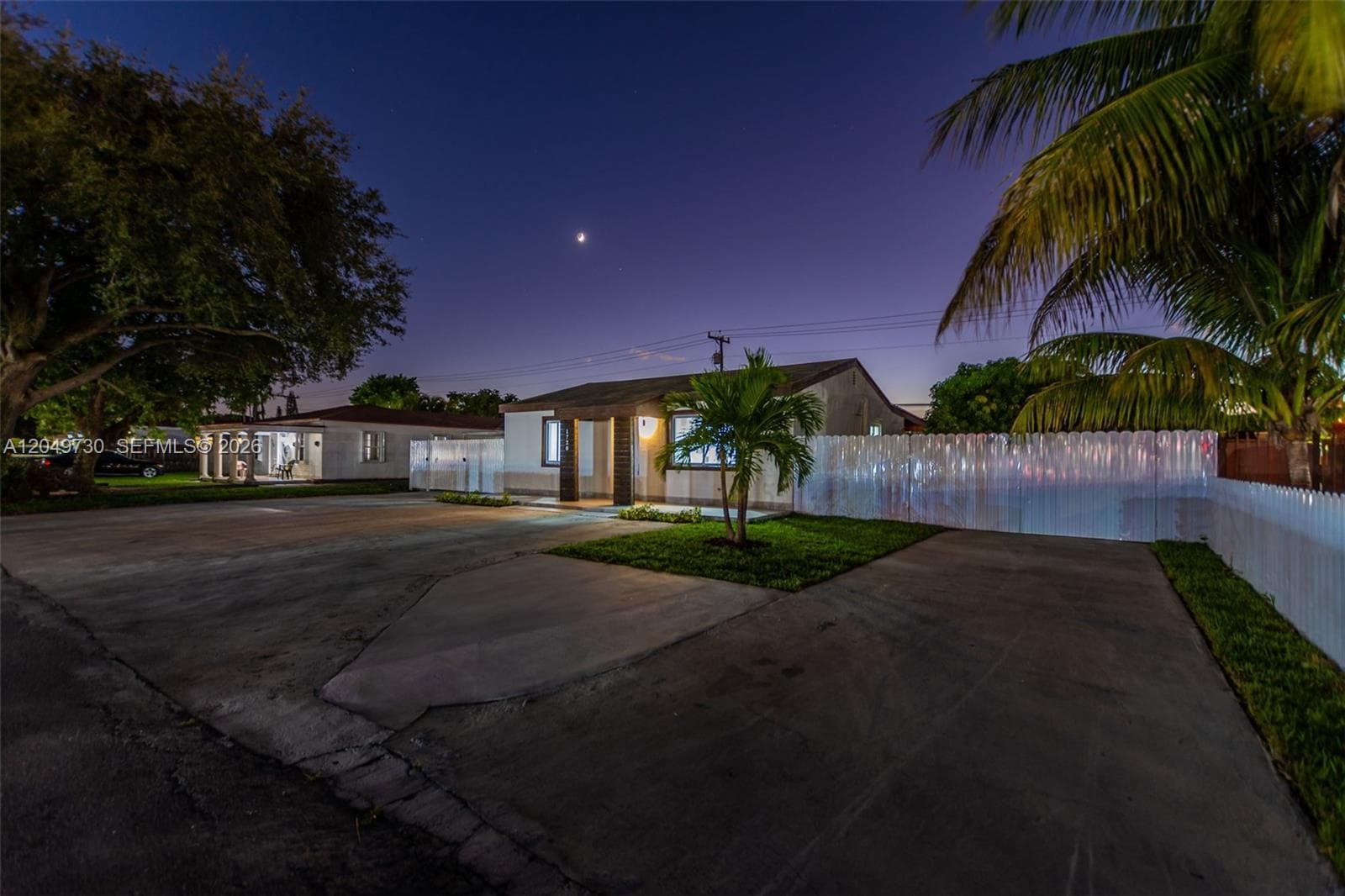 1720 SW 67th St, Miami FL 33155