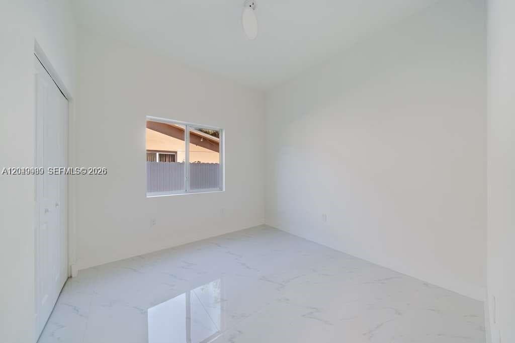 2938 NW 27th St # 2938, Miami FL 33142