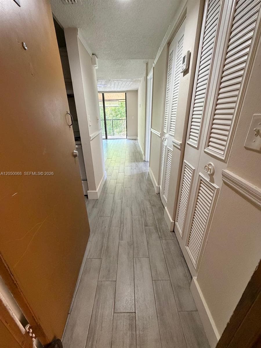14421 N Kendall Dr # 412M, Miami FL 33186