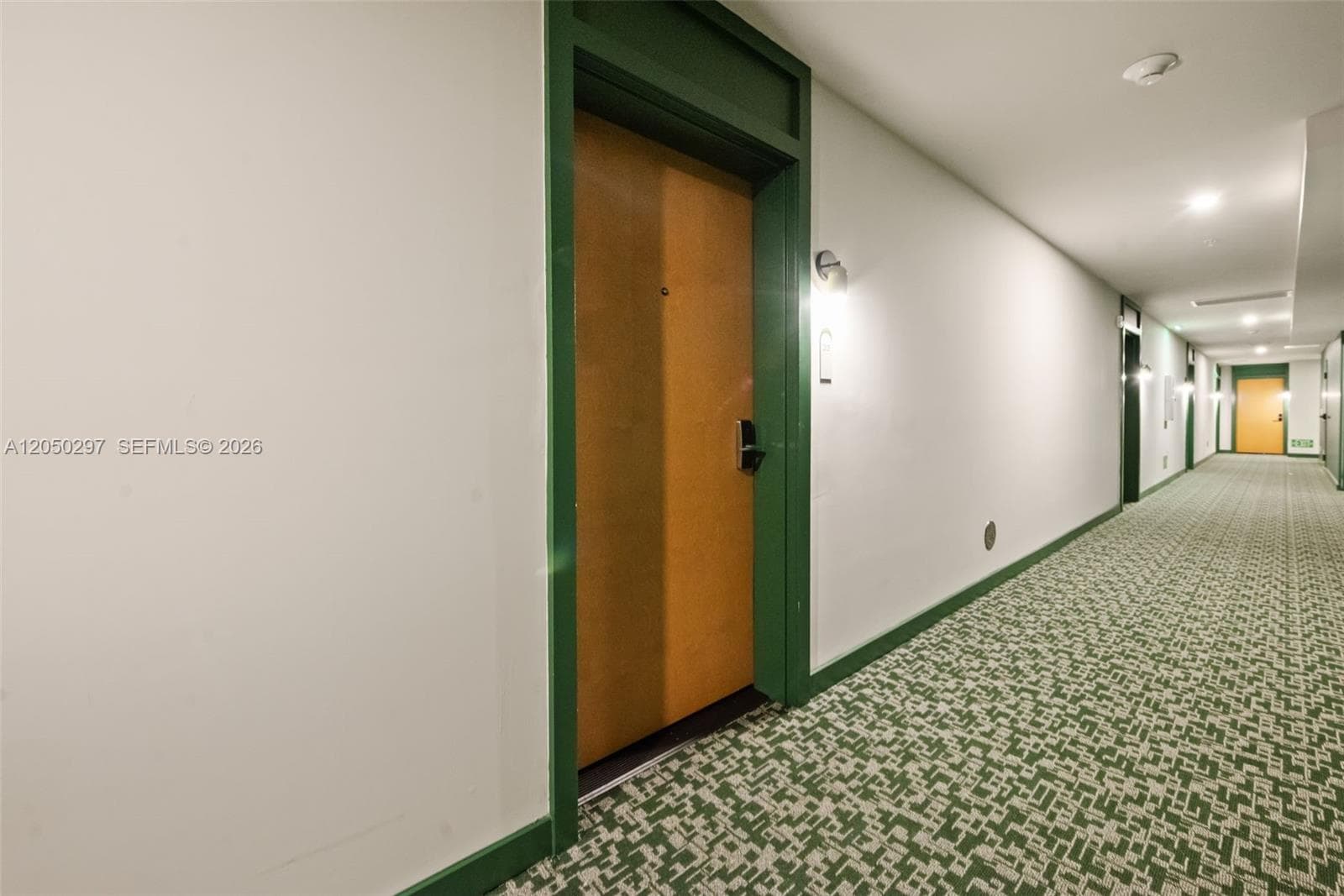 11 NE 6th St # 2605, Miami FL 33132