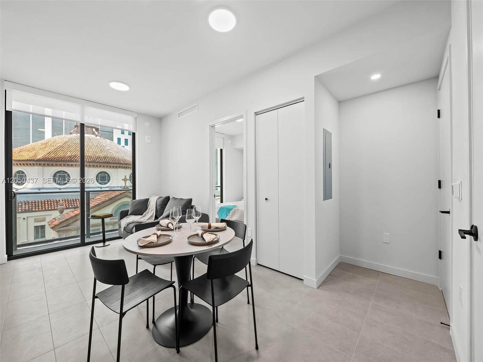 121 NE 5th St # 3706, Miami FL 33132