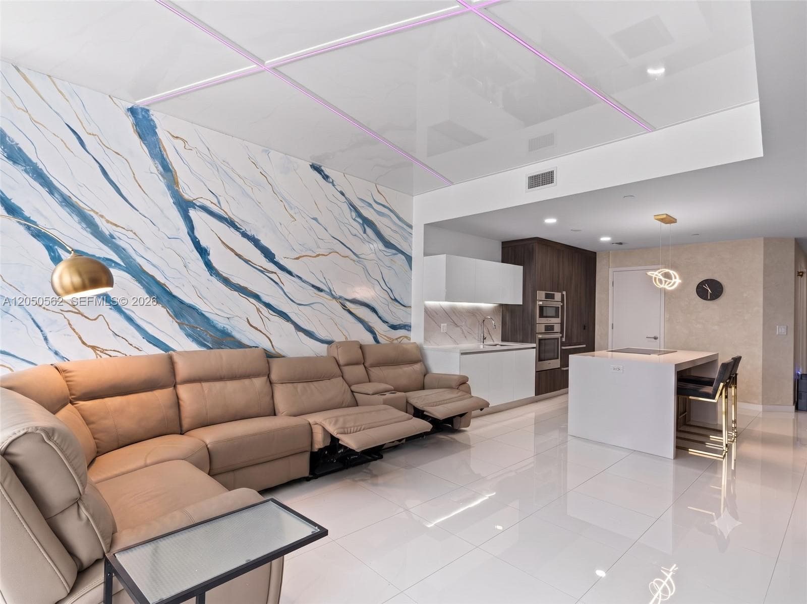 851 NE 1st Ave # 3000, Miami FL 33132