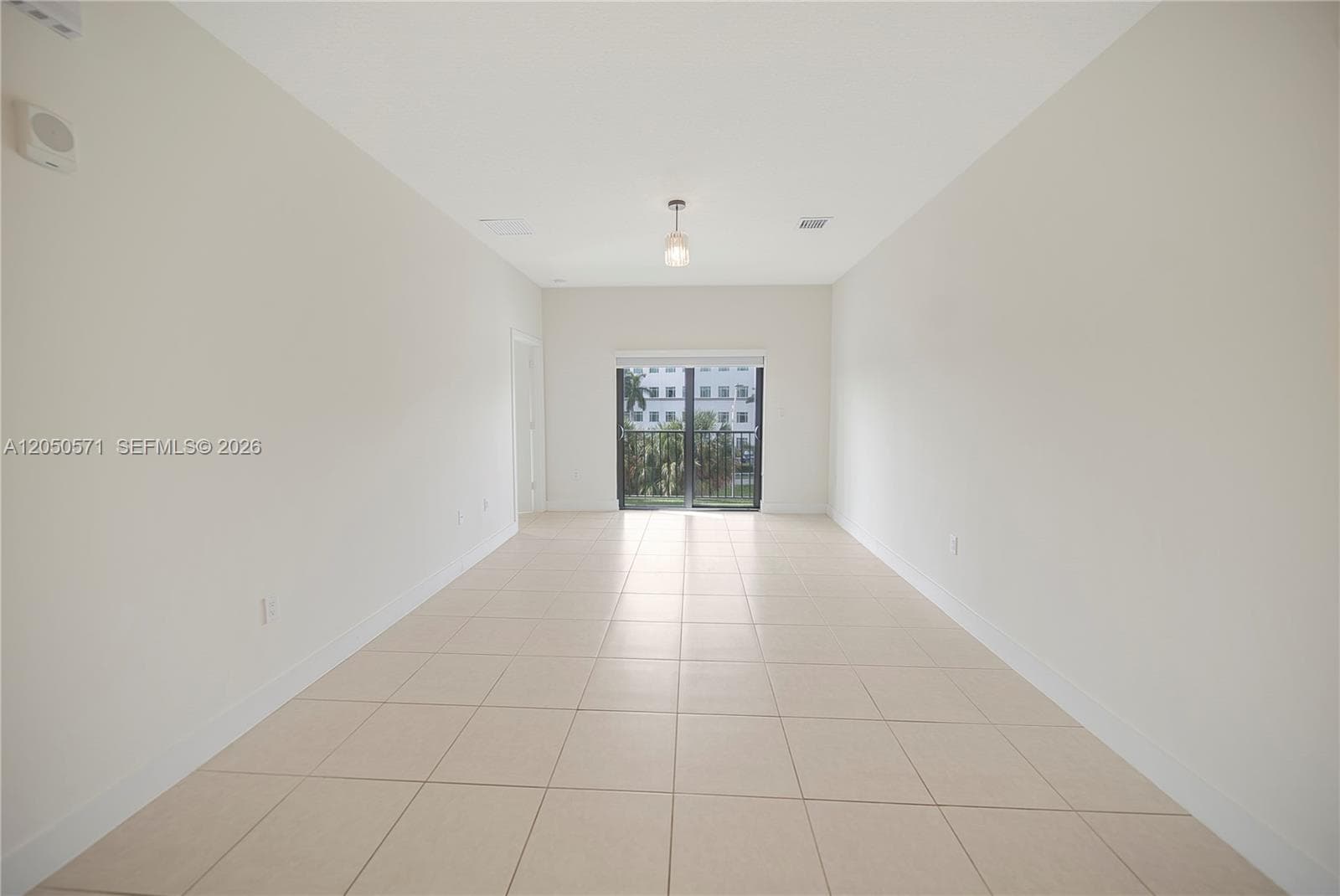 8265 NW 41st St # 202, Doral FL 33166