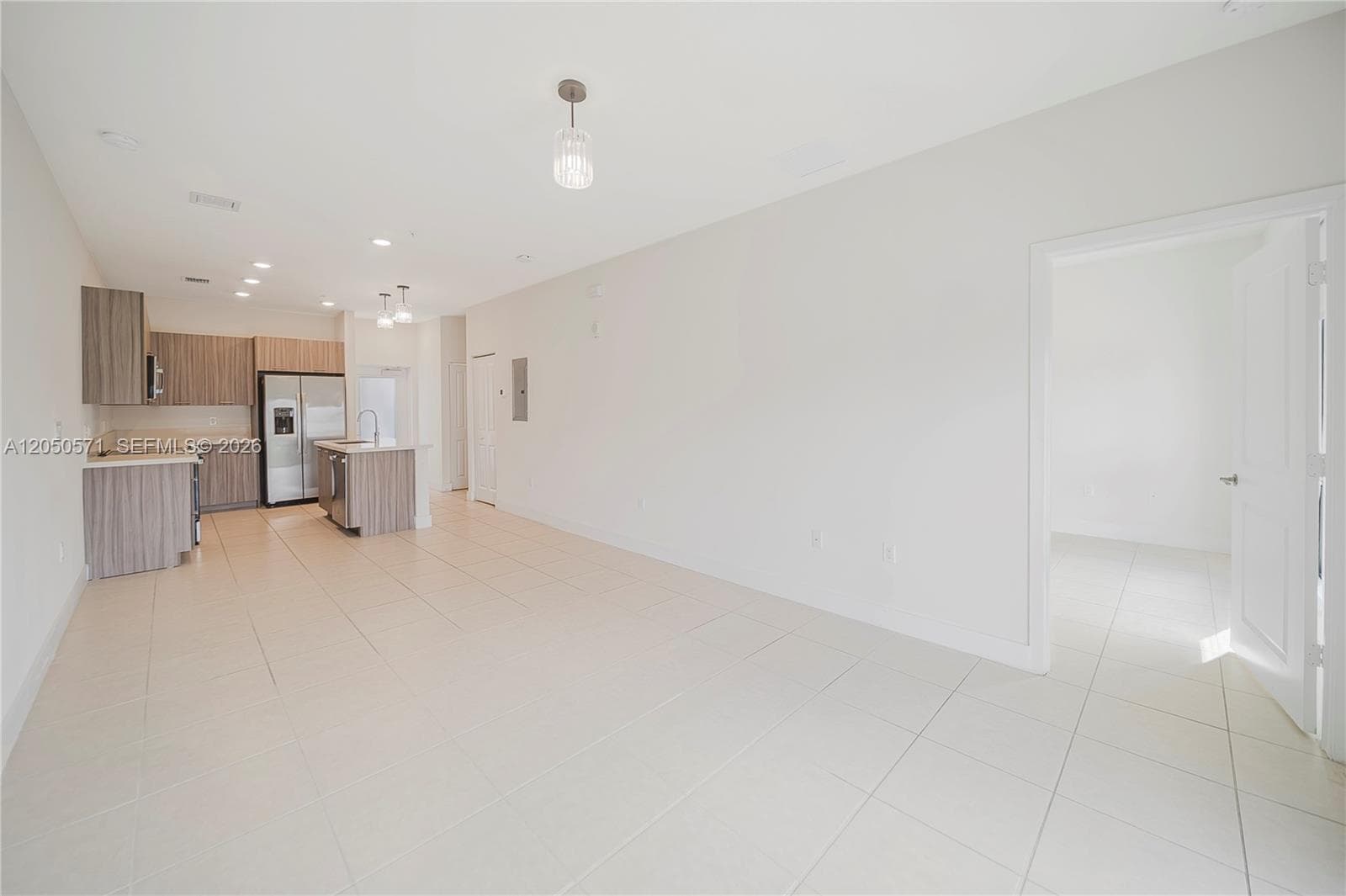 8265 NW 41st St # 202, Doral FL 33166