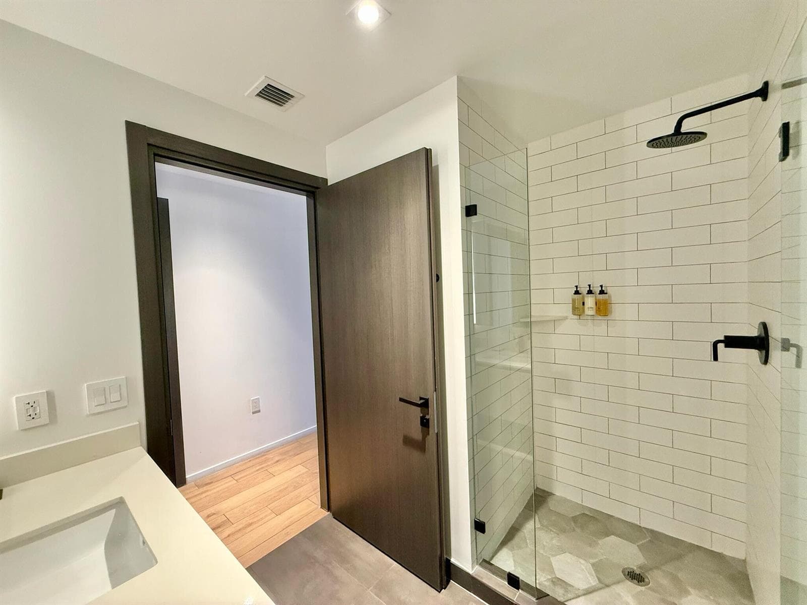 398 NE 5th Street # 3907, Miami FL 33132