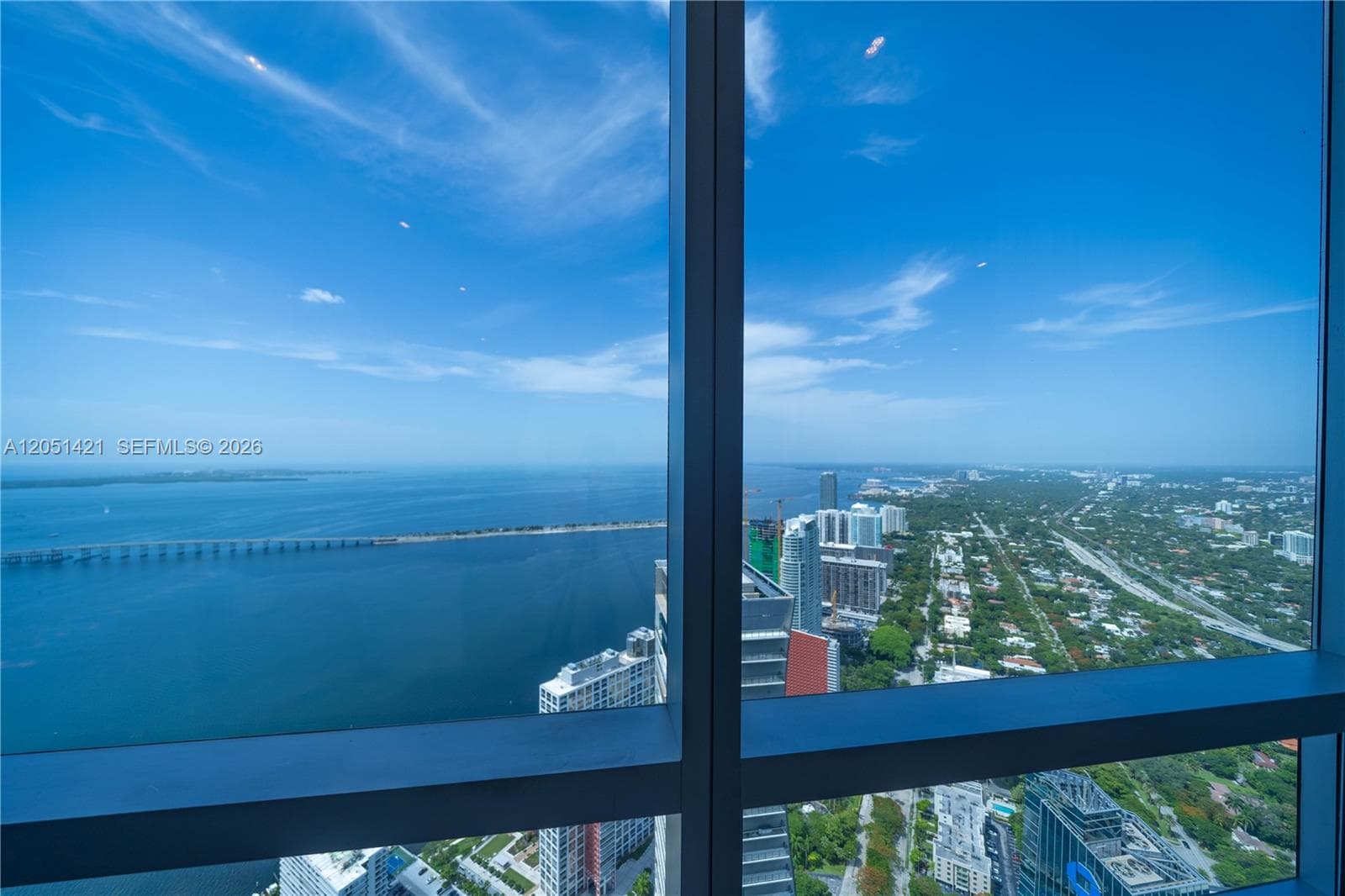 1425 Brickell Ave, Miami FL 33131