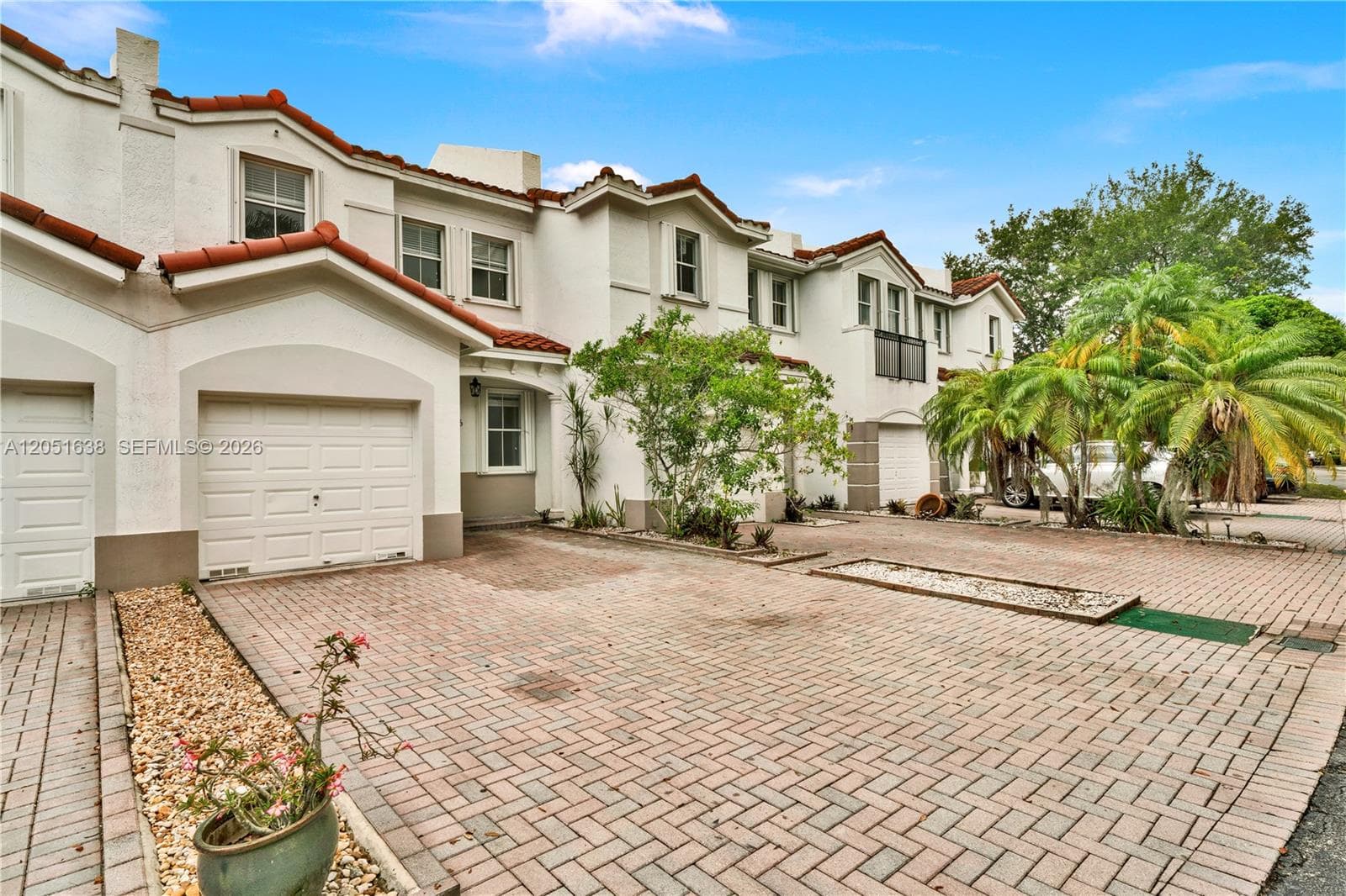 11416 NW 43rd Ter, Doral FL 33178
