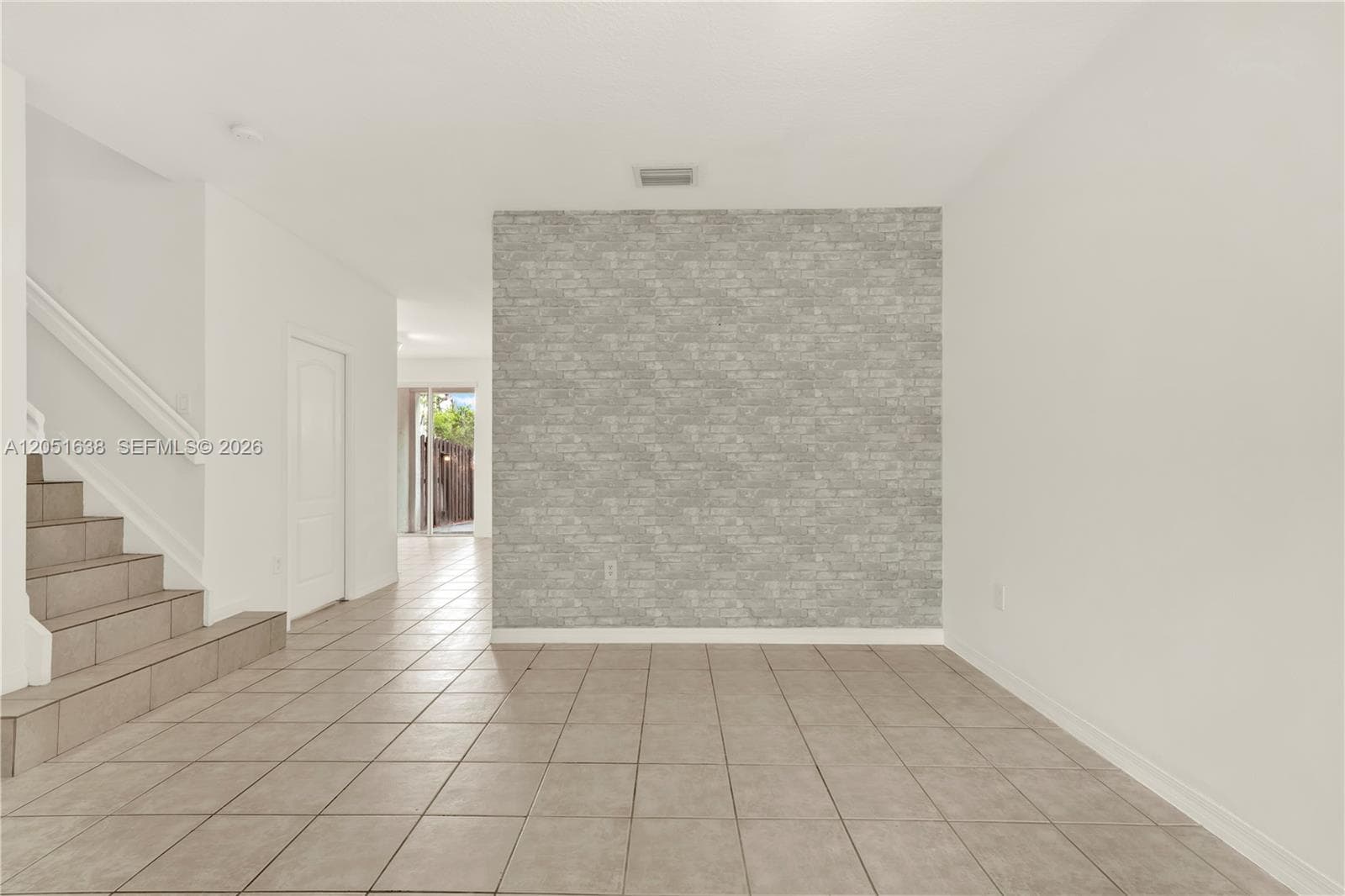 11416 NW 43rd Ter, Doral FL 33178