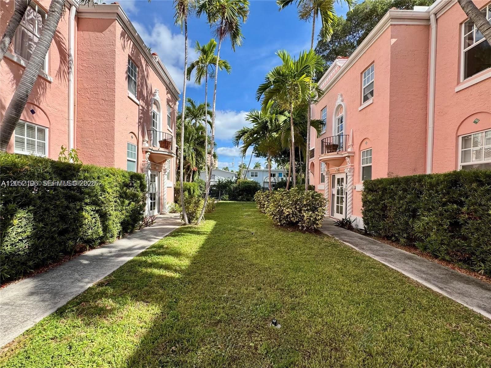 754 Meridian Ave # 15, Miami Beach FL 33139