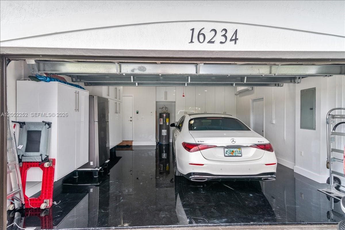 16234 SW 48th Ter, Miami FL 33185