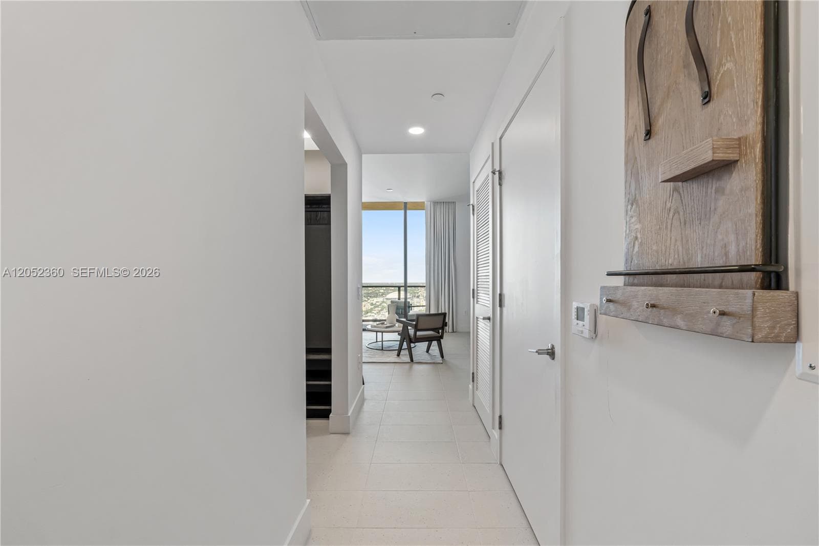 159 NE 6th St # 5103, Miami FL 33132