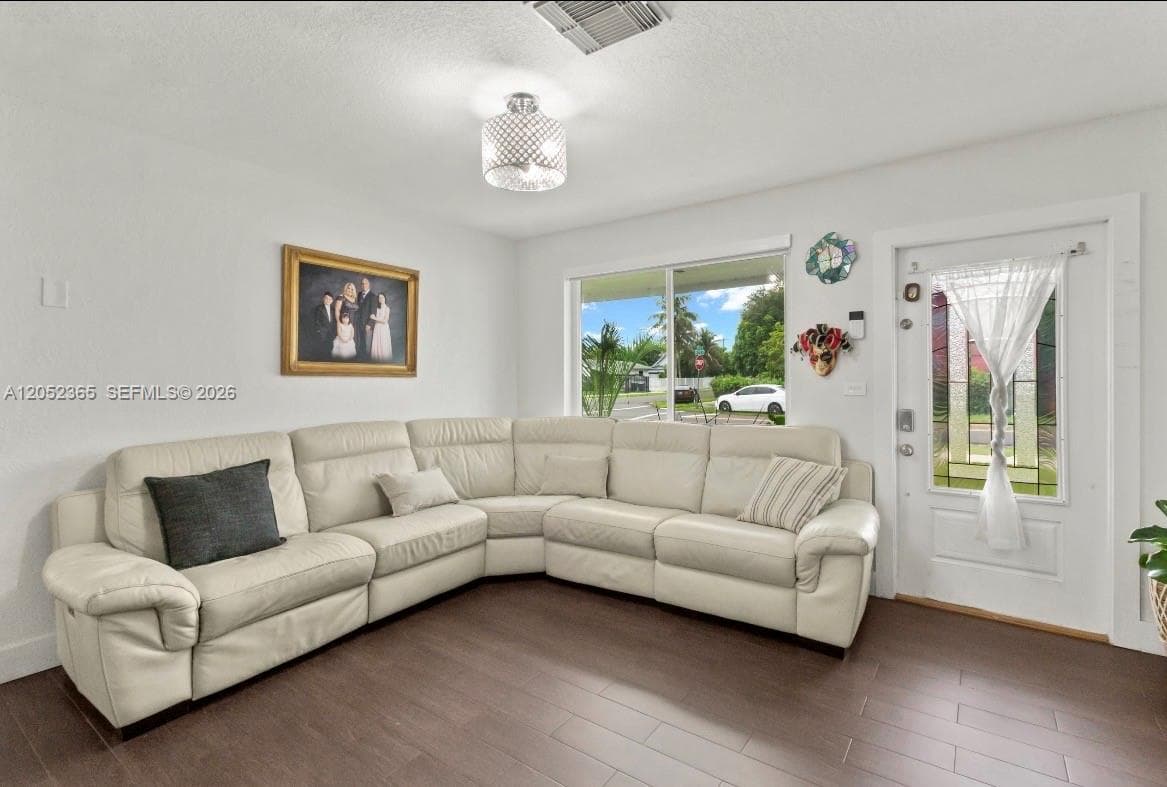 11241 SW 177th St, Miami FL 33157
