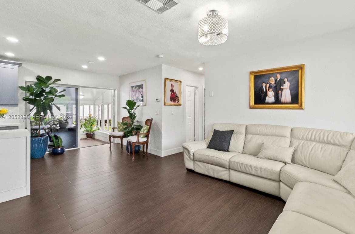 11241 SW 177th St, Miami FL 33157