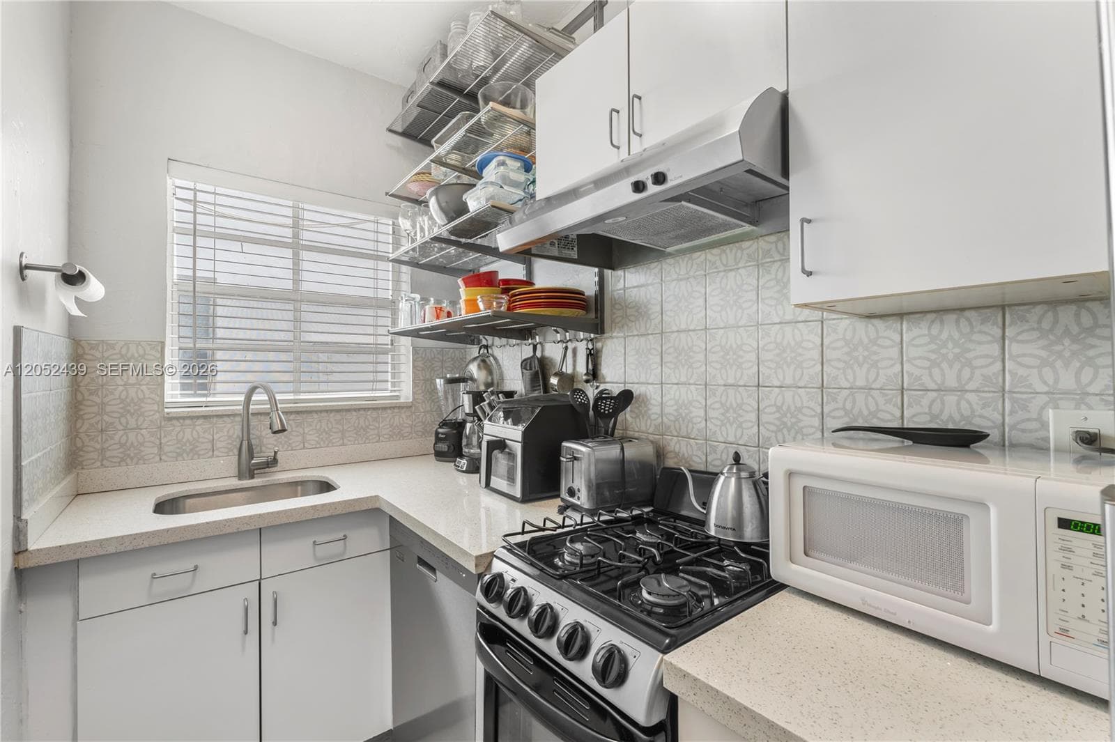 819 Meridian Ave # 5, Miami Beach FL 33139