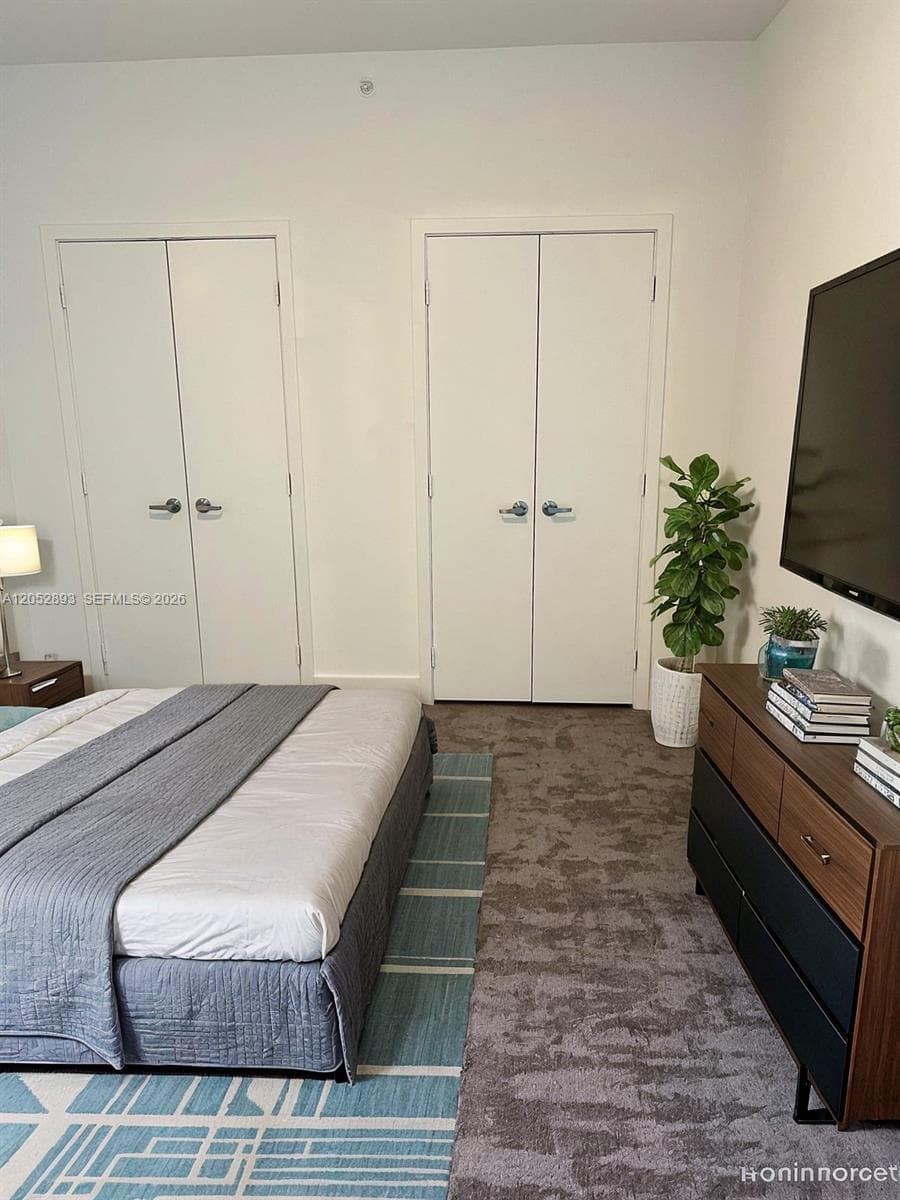 888 Biscayne Blvd # 509, Miami FL 33132